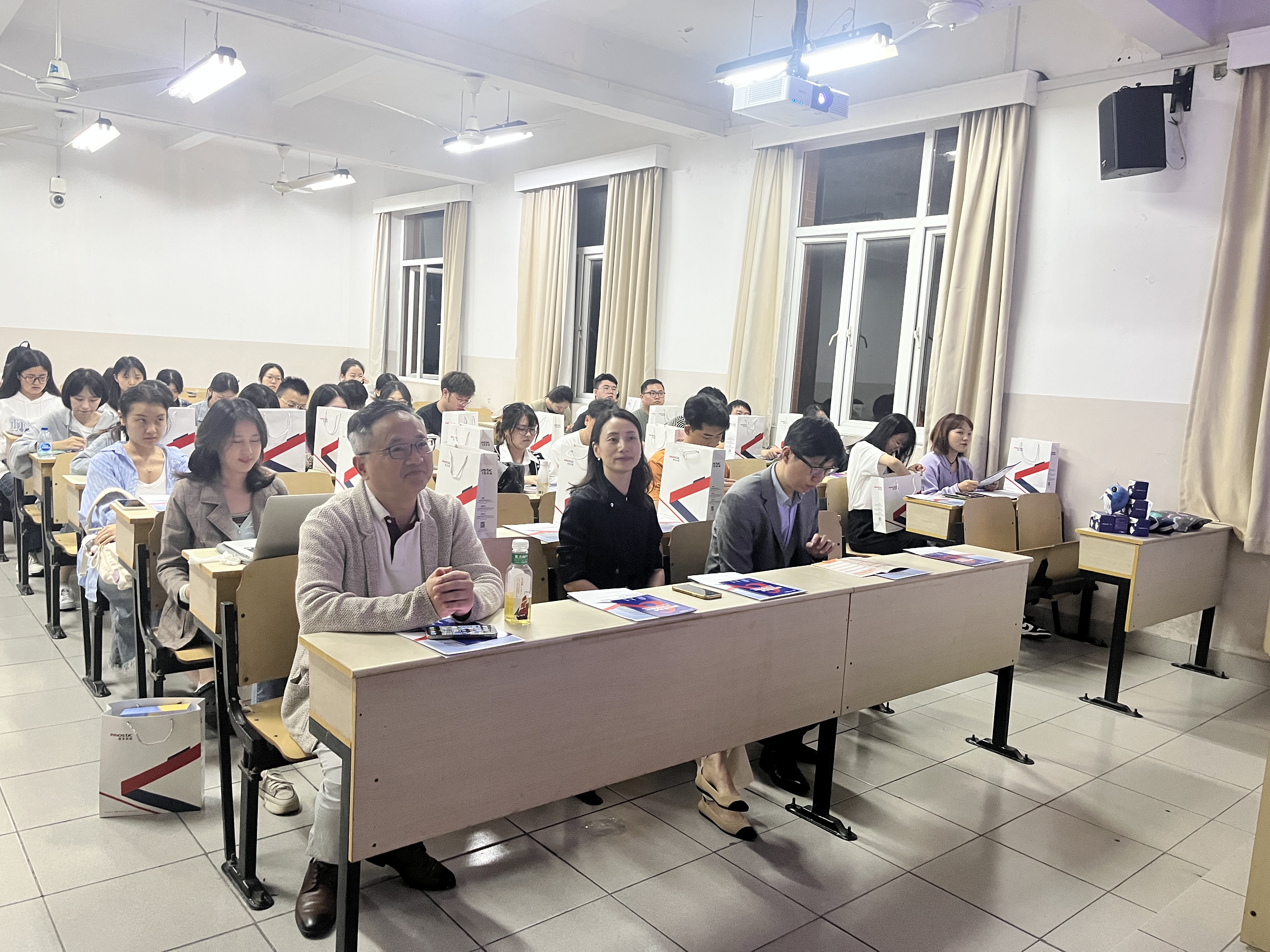 JDB电子·(中国区)试玩平台-JDB电子游戏官网